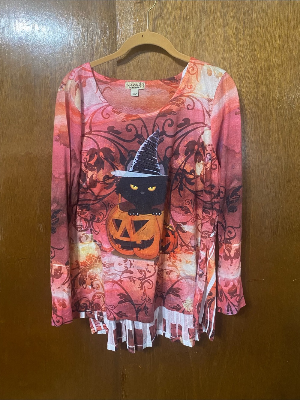 ONE WORLD Pink Halloween Cat & Jack-O'-Lantern Long Sleeve Top